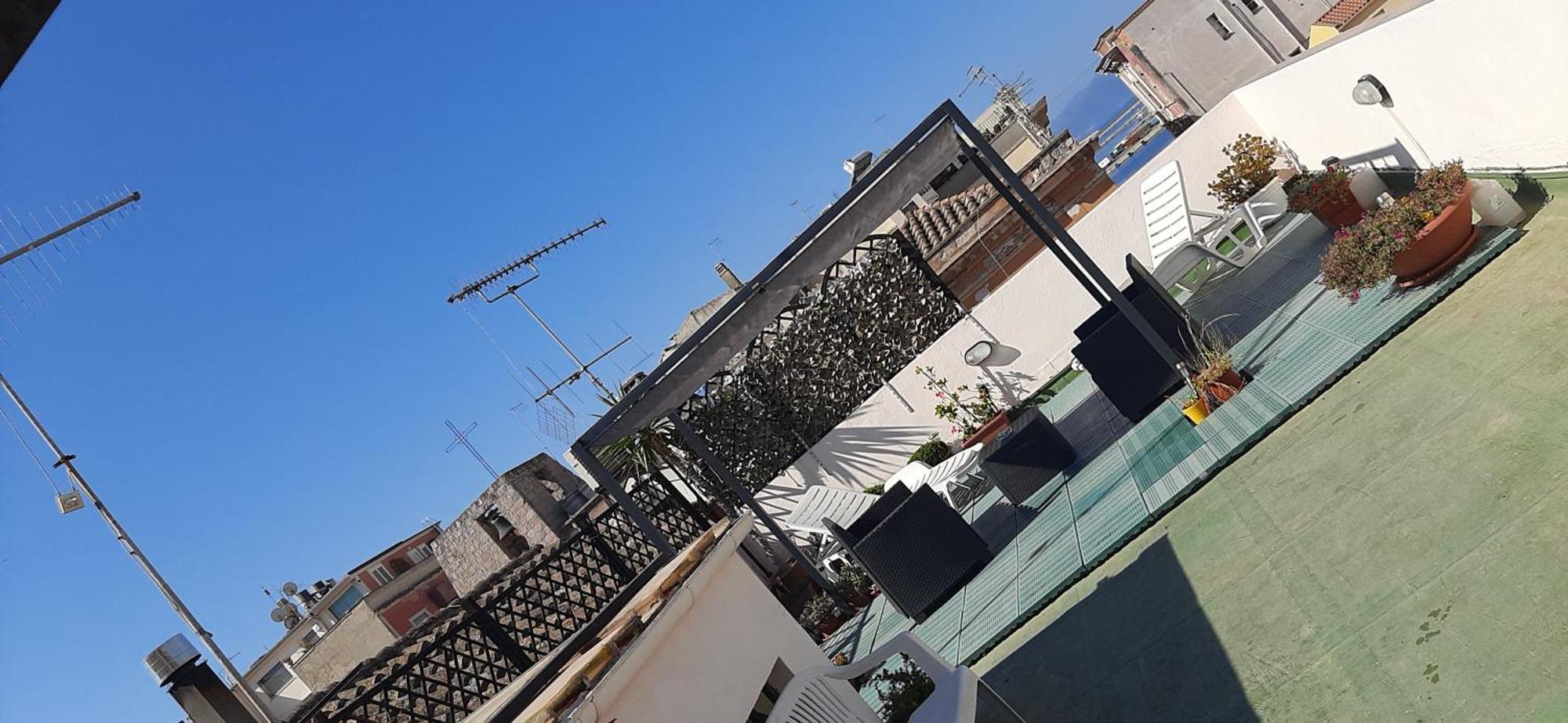 Rosa'S Apartment With Terrace Cagliari Extérieur photo